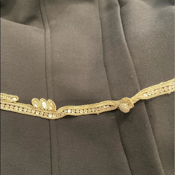 Chanel 2002 Autumn collection full suit with crystal details. Stunning! - Picture 15 of 16